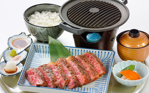 和牛炭火焼きステーキ定食